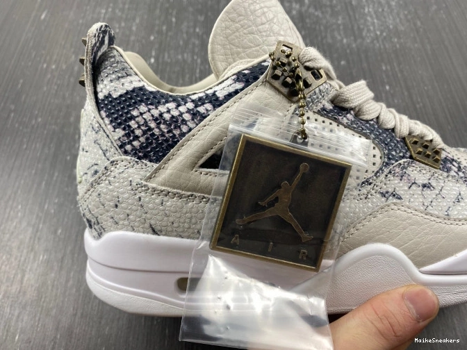 MaikeSneakers Jordan 819139-030 Retro Snakeskin 4 0810